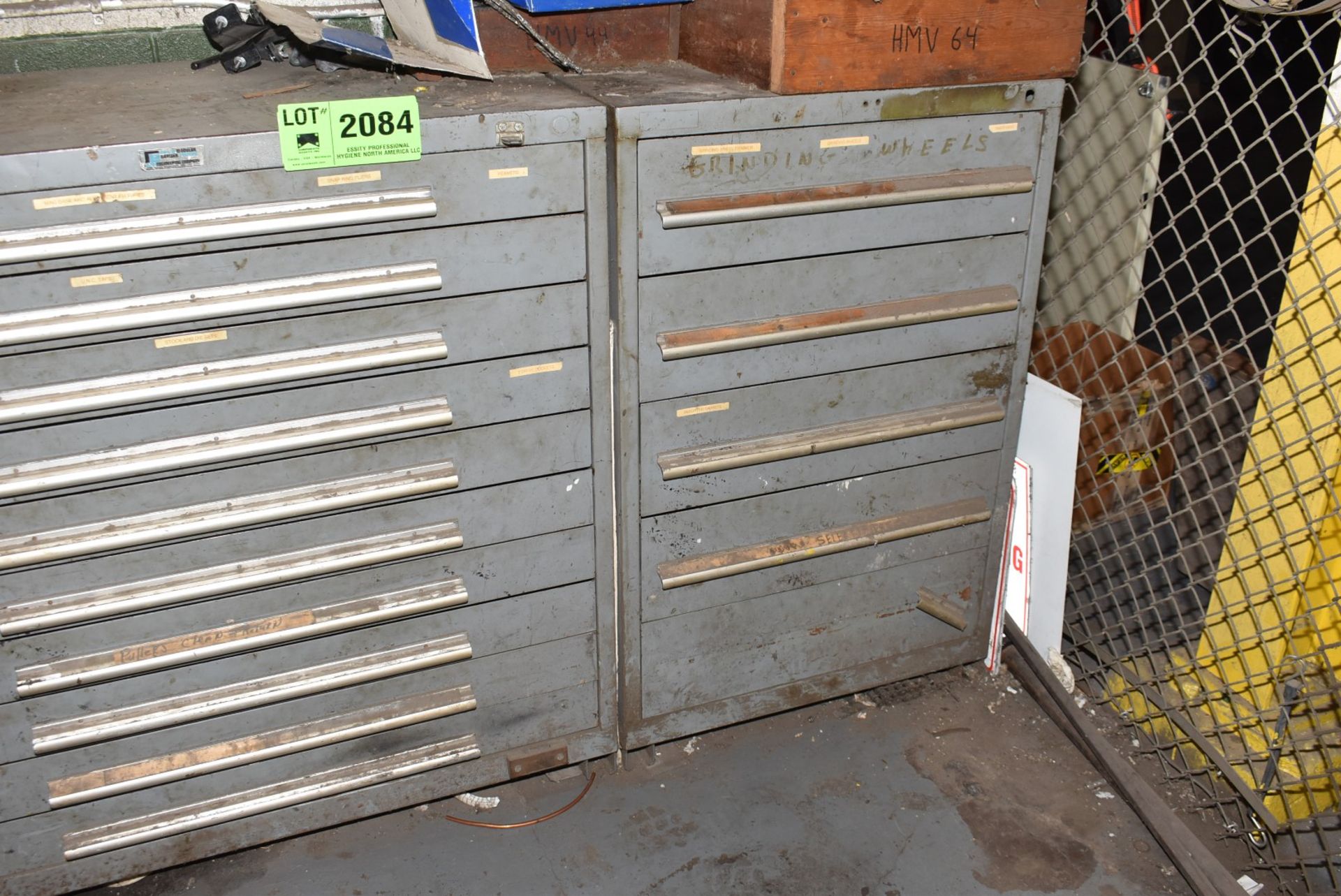 LOT/ (1) 10 DRAWER TOOL CABINET AND (1) 4 DRAWER TOOL CABINET [RIGGING FEES FOR LOT #2084 - $200 USD - Image 3 of 4