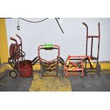 LOT/ PORTABLE GREASE DISPENSER & BARREL DOLLIES [RIGGING FEES FOR LOT #2709 - $50 USD PLUS