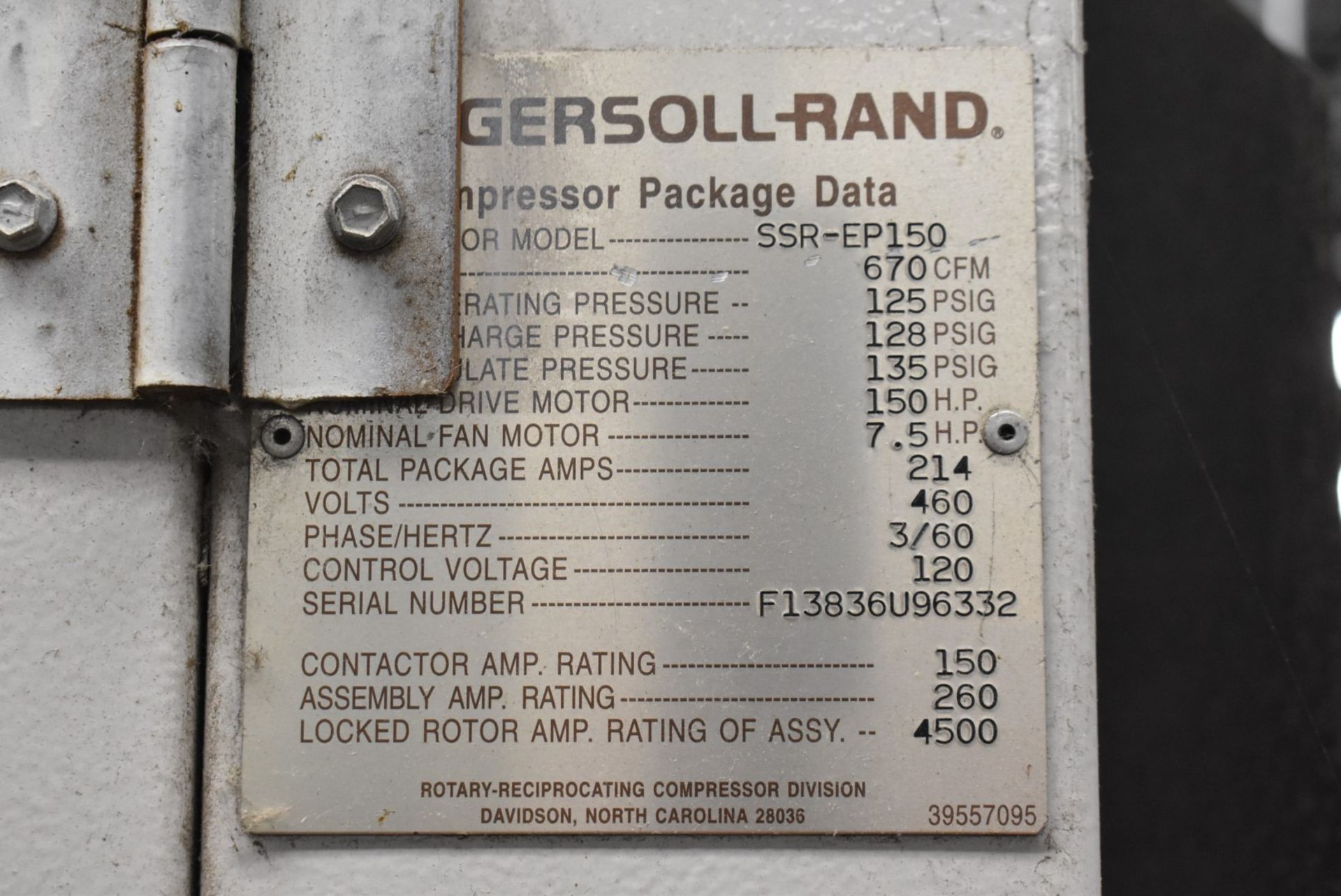 INGERSOLL RAND SSR-EP150 150 HP ROTARY SCREW TYPE AIR COMPRESSOR WITH 670 CFM @ 125 PSI CAPACITY, - Image 6 of 6