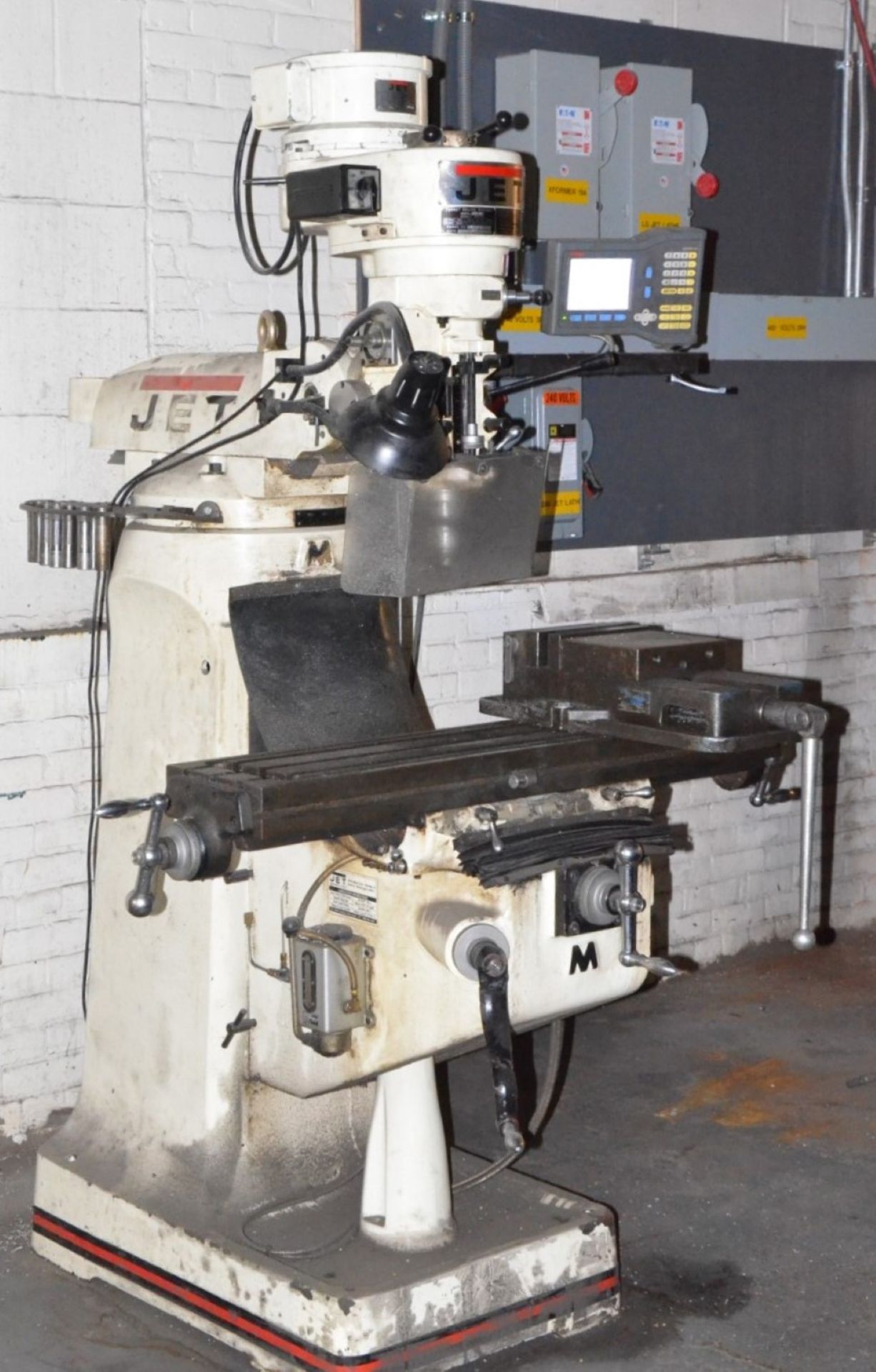 JET (2010) JTM-1 VERTICAL TURRET MILLING MACHINE WITH 9" X 42" TABLE, SPEEDS TO 2720 RPM IN 8 STEPS,