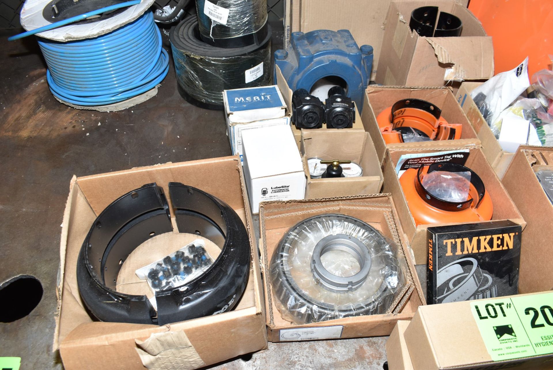 LOT/ SPARE PARTS [RIGGING FEES FOR LOT #2074 - $100 USD PLUS APPLICABLE TAXES] - Image 2 of 7