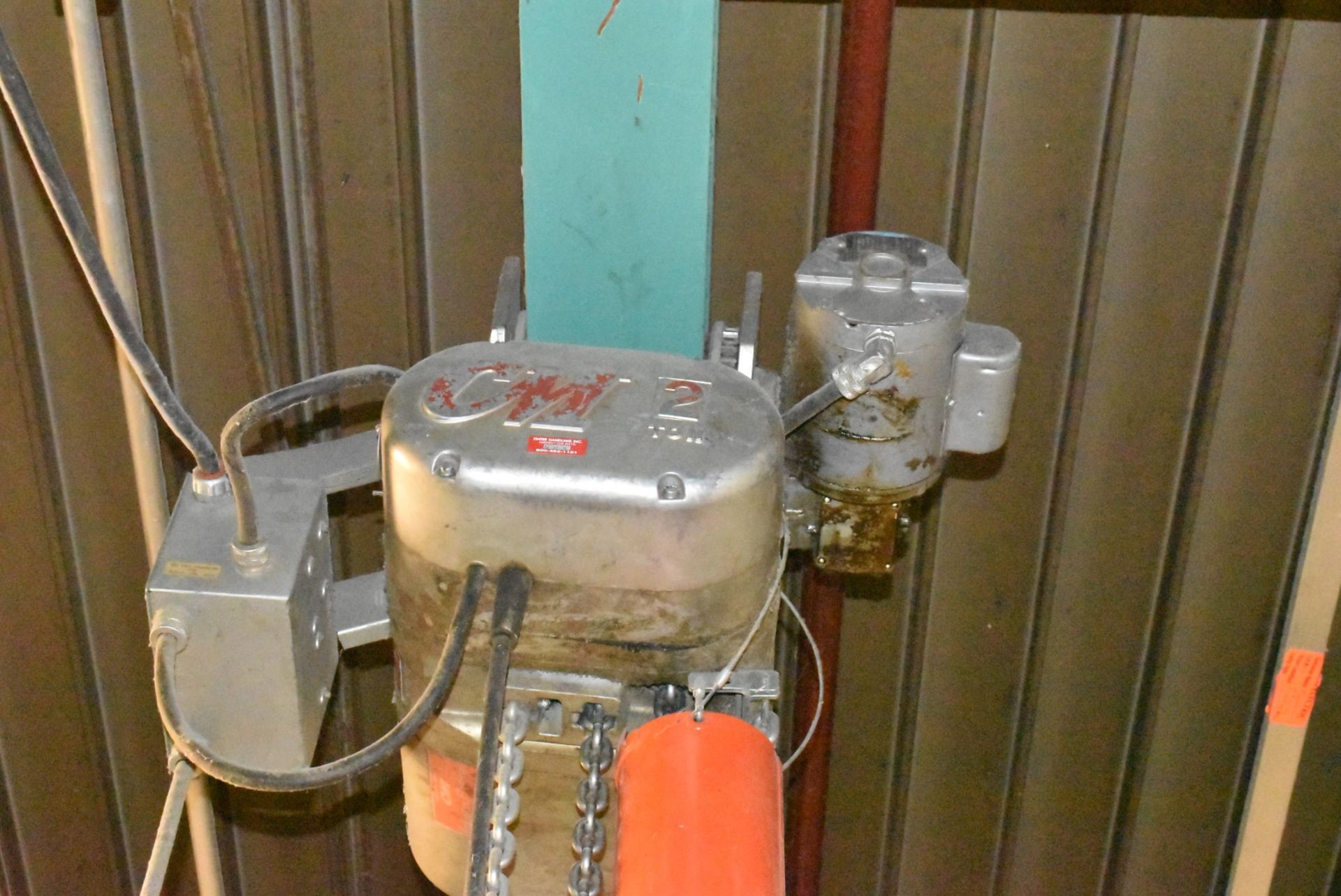 CM 2 TON ELECTRIC HOIST WITH PENDENT CONTROL S/N N/A (CI) [RIGGING FEES FOR LOT #2040 - $100 USD - Image 2 of 2