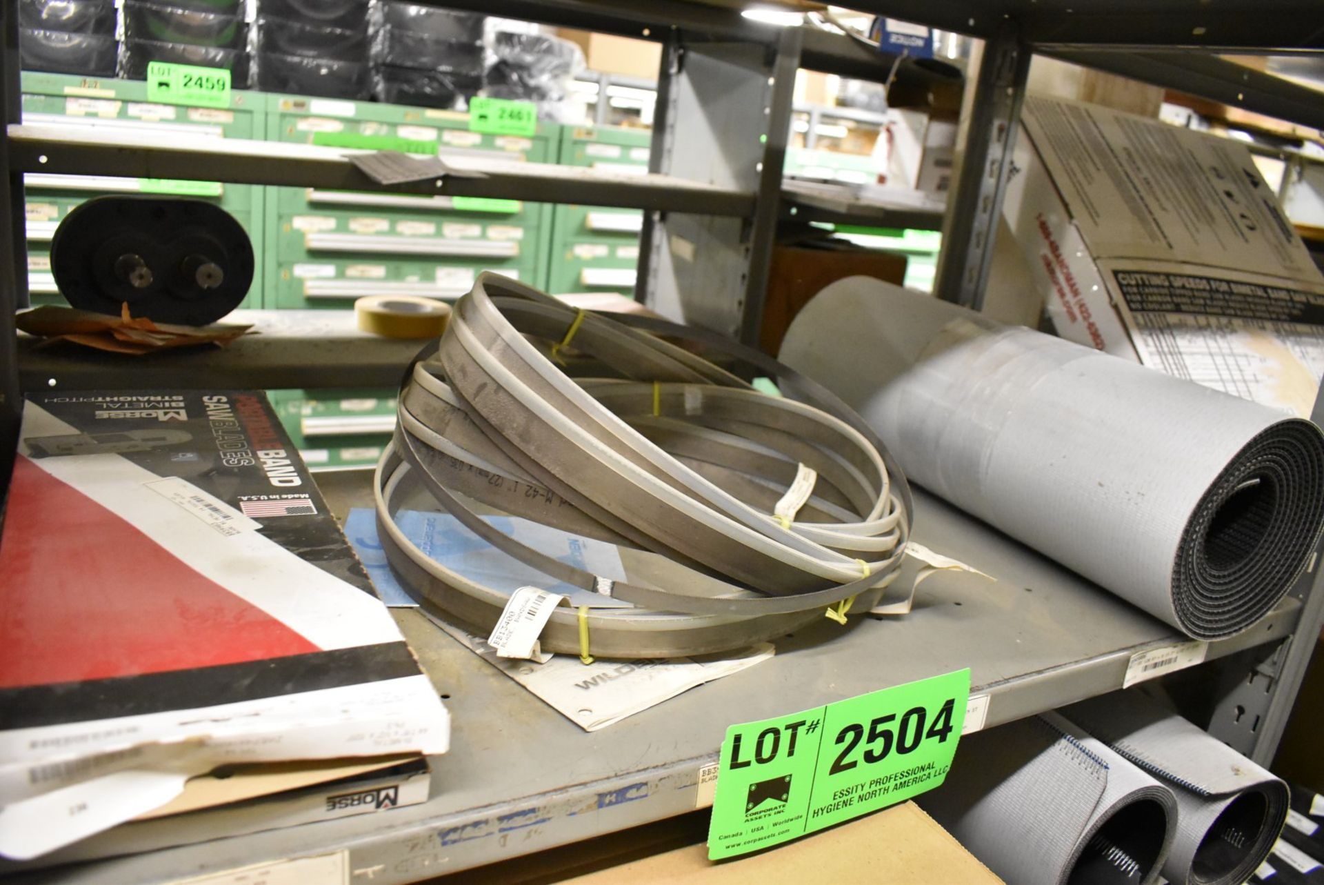 LOT/ CONTENTS OF SHELF - INCLUDING BAND SAW BLADES, CONVEYOR BELTING, POLYWIRE HOSE, SUMP PUMPS [ - Image 2 of 5