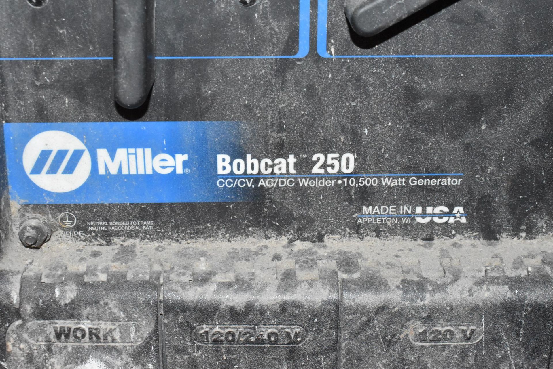 MILLER BOBCAT 250 LPG POWERED CC/CV-AC/DC WELDER GENERATOR WITH 10,500 WATT GENERATOR CAPACITY, - Image 13 of 15