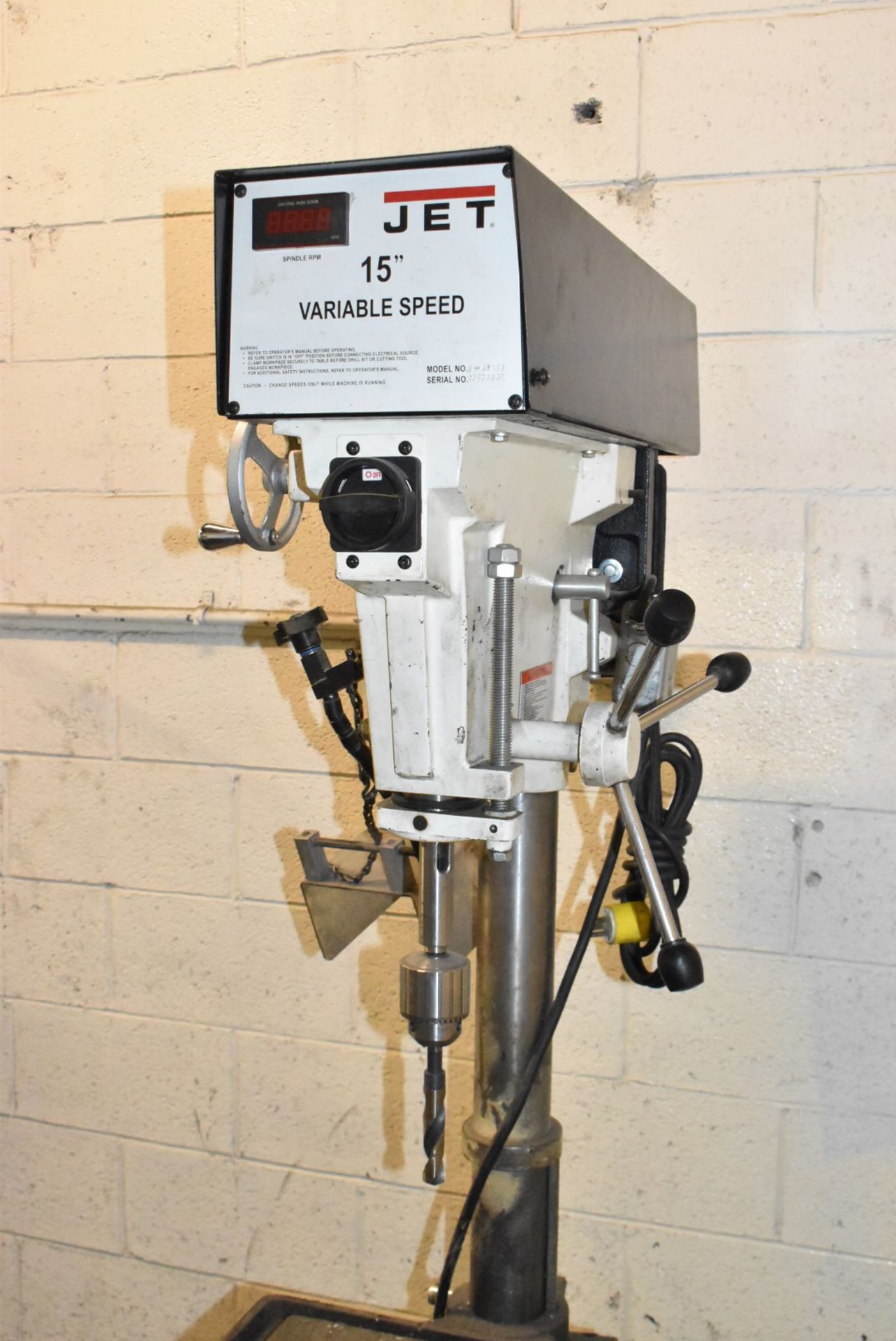 JET J-A5816 15" VARIABLE SPEED FLOOR TYPE DRILL PRESS S/N 10100341 (CI) [RIGGING FEES FOR LOT # - Image 3 of 6