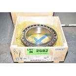 SKF EXPLORER 23048 CCK/W33 ROLLER BEARING [RIGGING FEES FOR LOT #2582 - $25 USD PLUS APPLICABLE