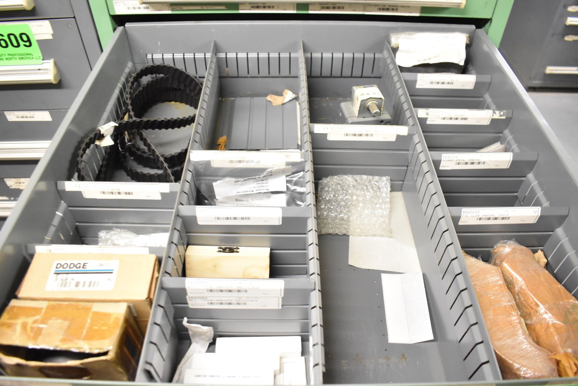 LOT/ CONTENTS OF CABINET - INCLUDING RELAYS, SPRINGS, TIMING BELTS, AUTOMATION COMPONENTS, - Image 3 of 6