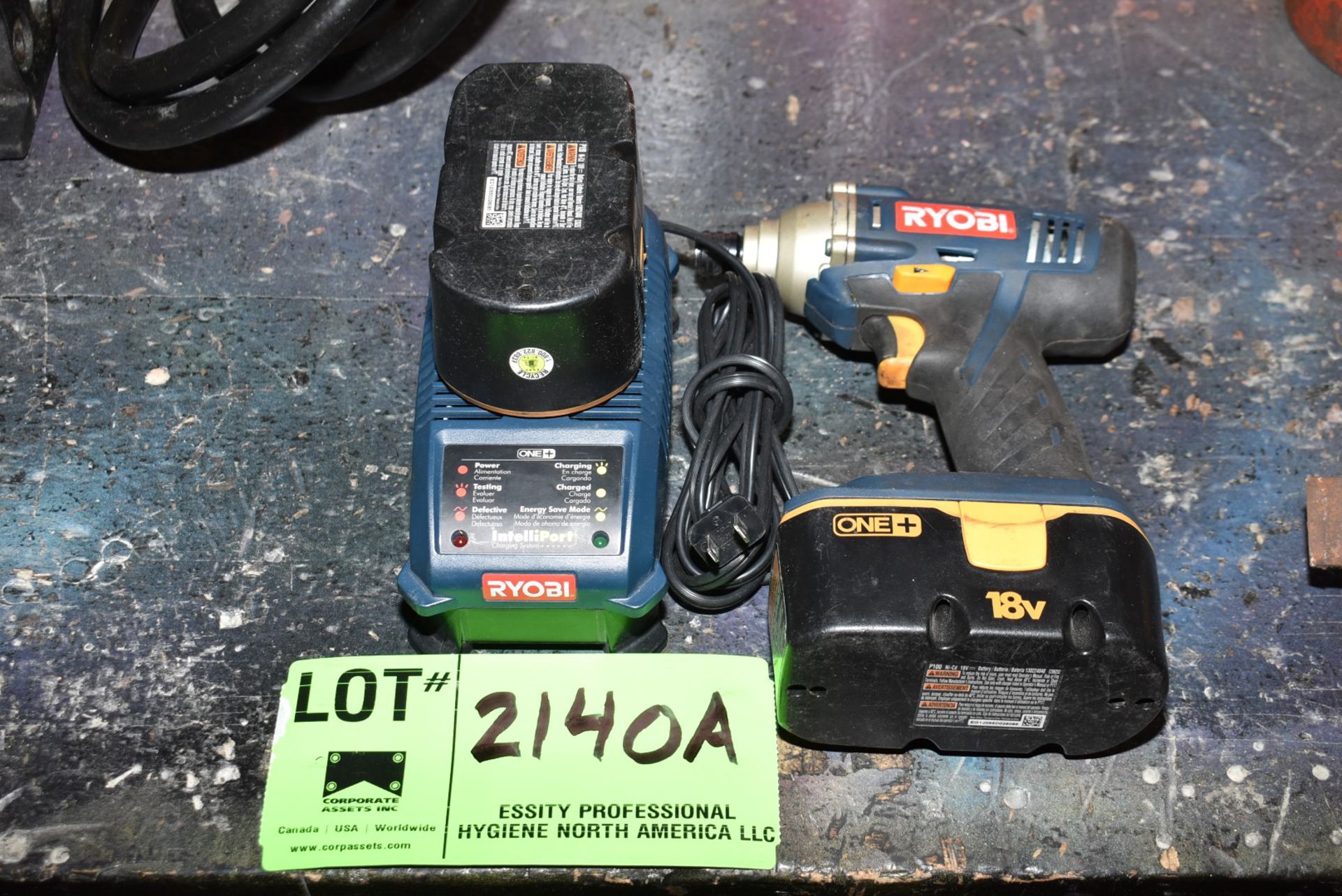 LOT/ RYOBI 18V CORDLESS IMPACT DRIVER WITH (2) BATTERIES & CHARGER