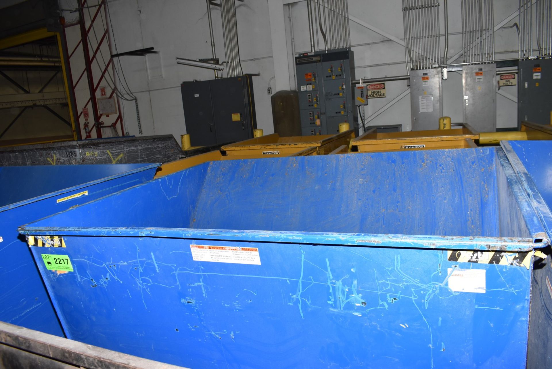 D-300-HD 6,000 LB. CAPACITY SELF DUMPING HOPPER [RIGGING FEES FOR LOT #2217 - $25 USD PLUS