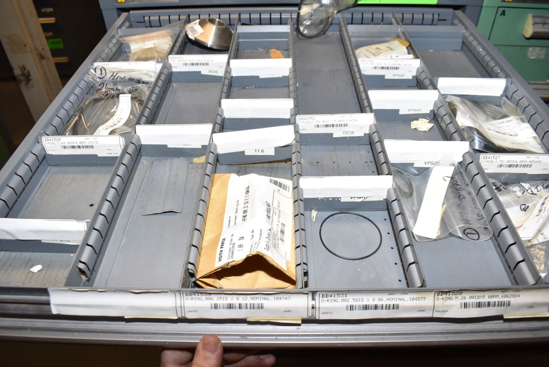 LOT/ CONTENTS OF CABINET - INCLUDING O-RINGS, SKF LOCK WASHERS, SEALS, VOITH ECOMIZER CONES, SPARE - Image 2 of 6