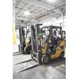 CATERPILLAR 2CS5000 2,300 LB. CAPACITY LPG FORKLIFT WITH 84" MAX. VERTICAL LIFT, 3-STAGE HIGH