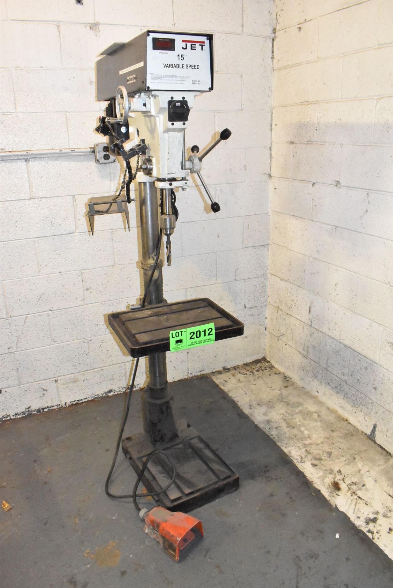 JET J-A5816 15" VARIABLE SPEED FLOOR TYPE DRILL PRESS S/N 10100341 (CI) [RIGGING FEES FOR LOT #