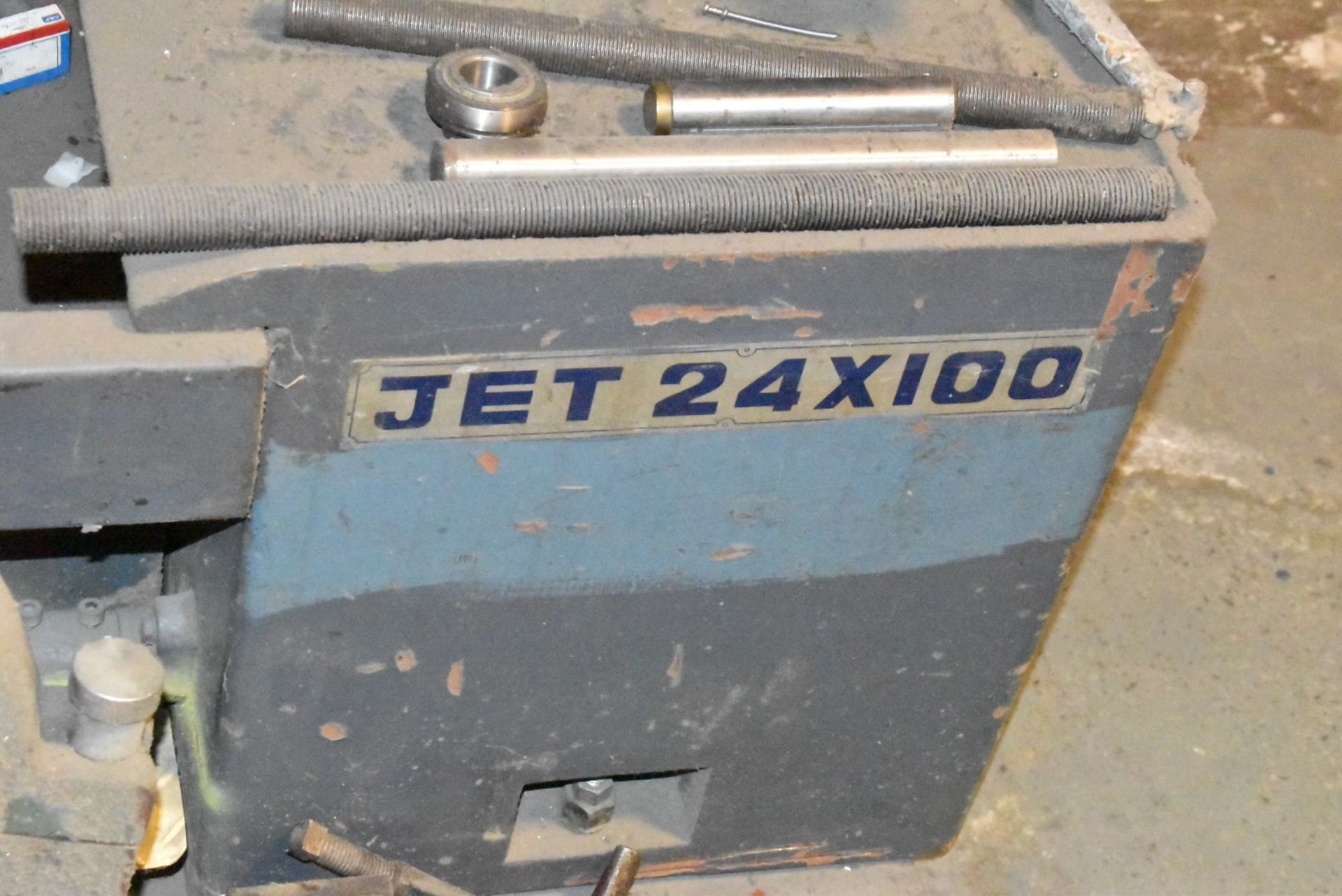 JET JE24X100 GAP BED ENGINE LATHE WITH 24" SWING OVER BED, 33" SWING IN THE GAP, 100" BETWEEN - Image 9 of 12