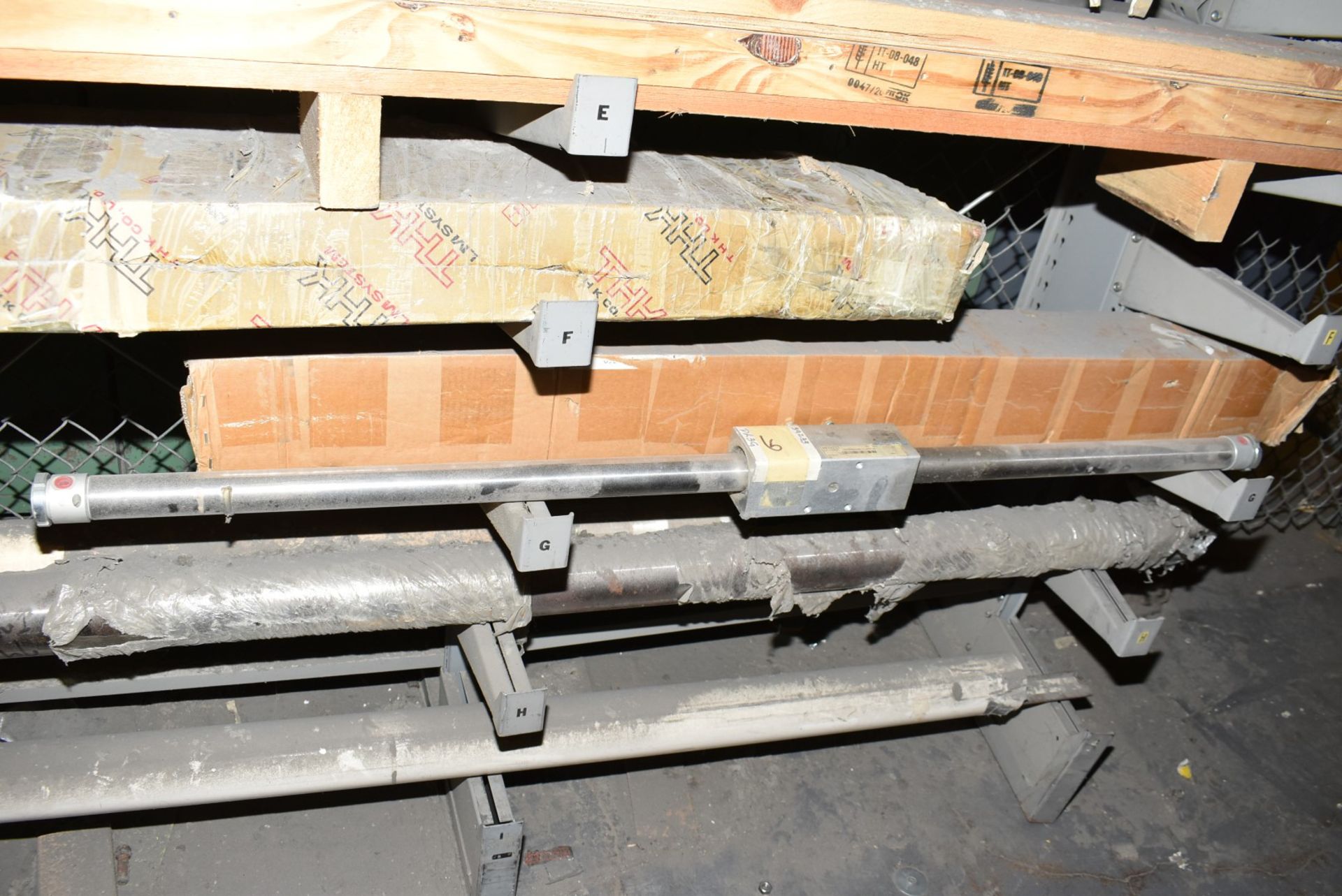 LOT/ MATERIAL RACK WITH BLADES, SHAFTS & SURPLUS MATERIAL [RIGGING FEES FOR LOT #2666 - $TBD USD - Image 4 of 4