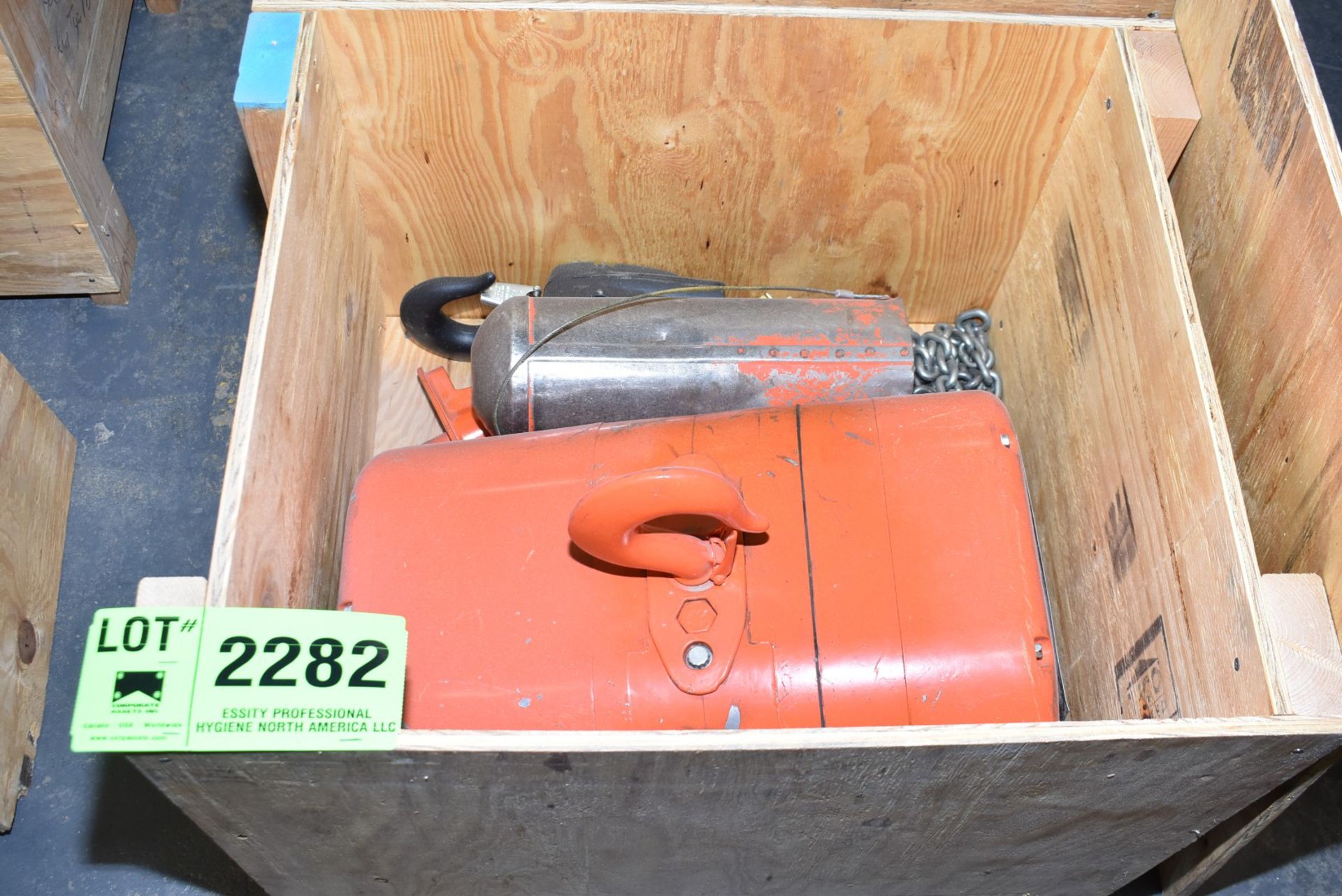 CM LODESTAR 2 TON CAPACITY ELECTRIC HOIST [RIGGING FEES FOR LOT #2282 - $25 USD PLUS APPLICABLE