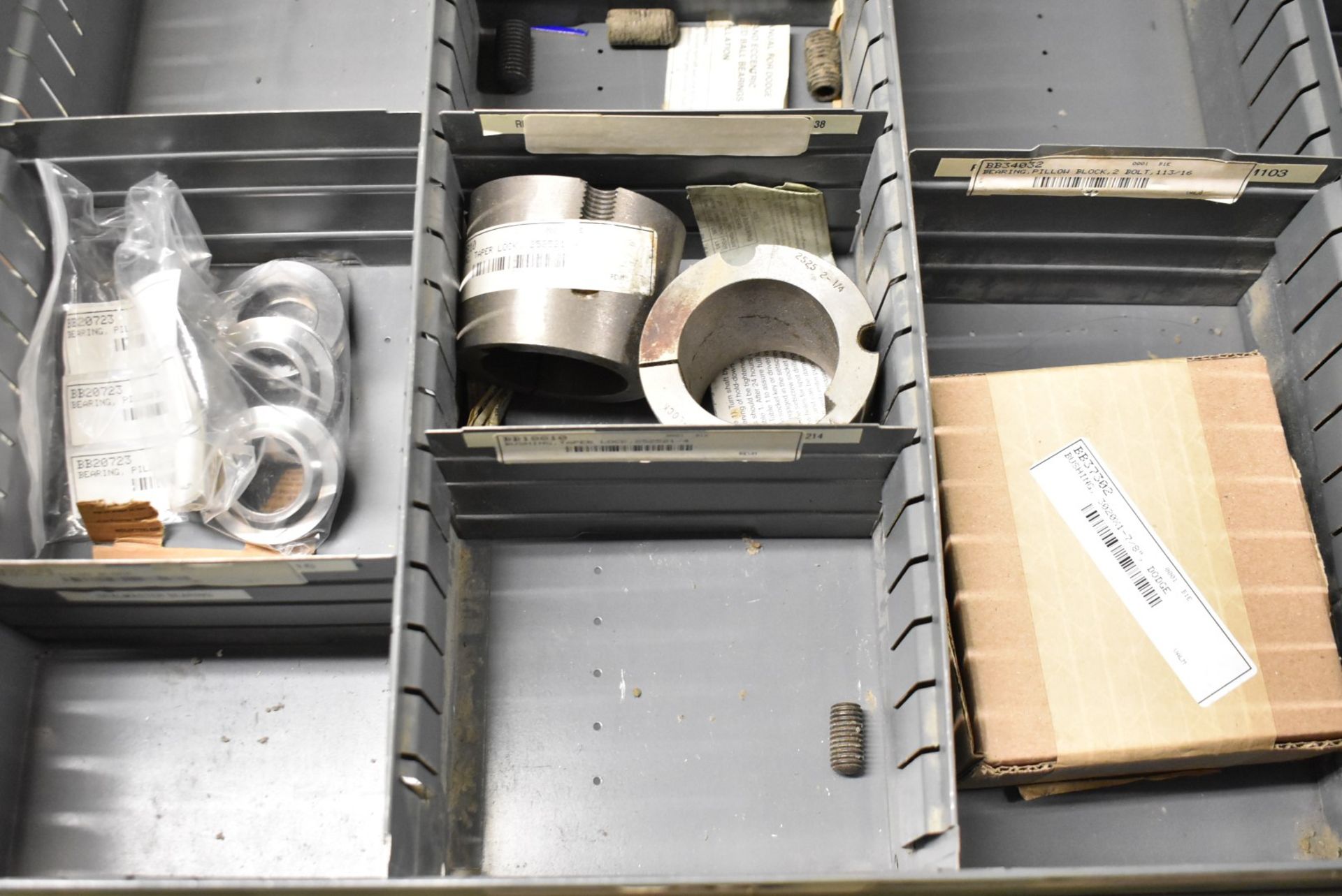 LOT/ CONTENTS OF CABINET - INCLUDING BUSHINGS, SPARE PARTS (TOOL CABINET NOT INCLUDED) [RIGGING FEES - Image 5 of 6