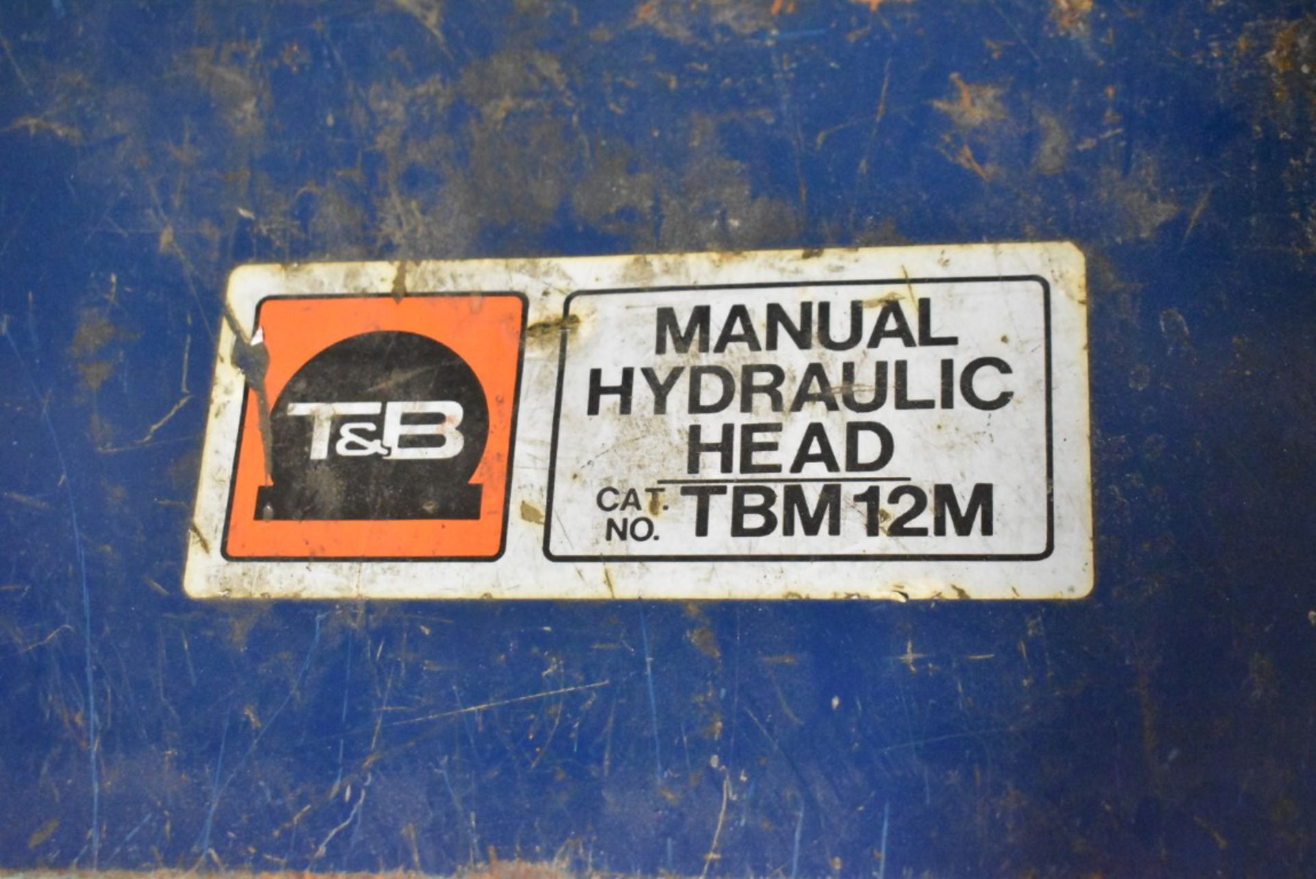 T&B TBM12M MANUAL HYDRAULIC CRIMPER [RIGGING FEES FOR LOT #2713 - $25 USD PLUS APPLICABLE TAXES] - Image 3 of 3