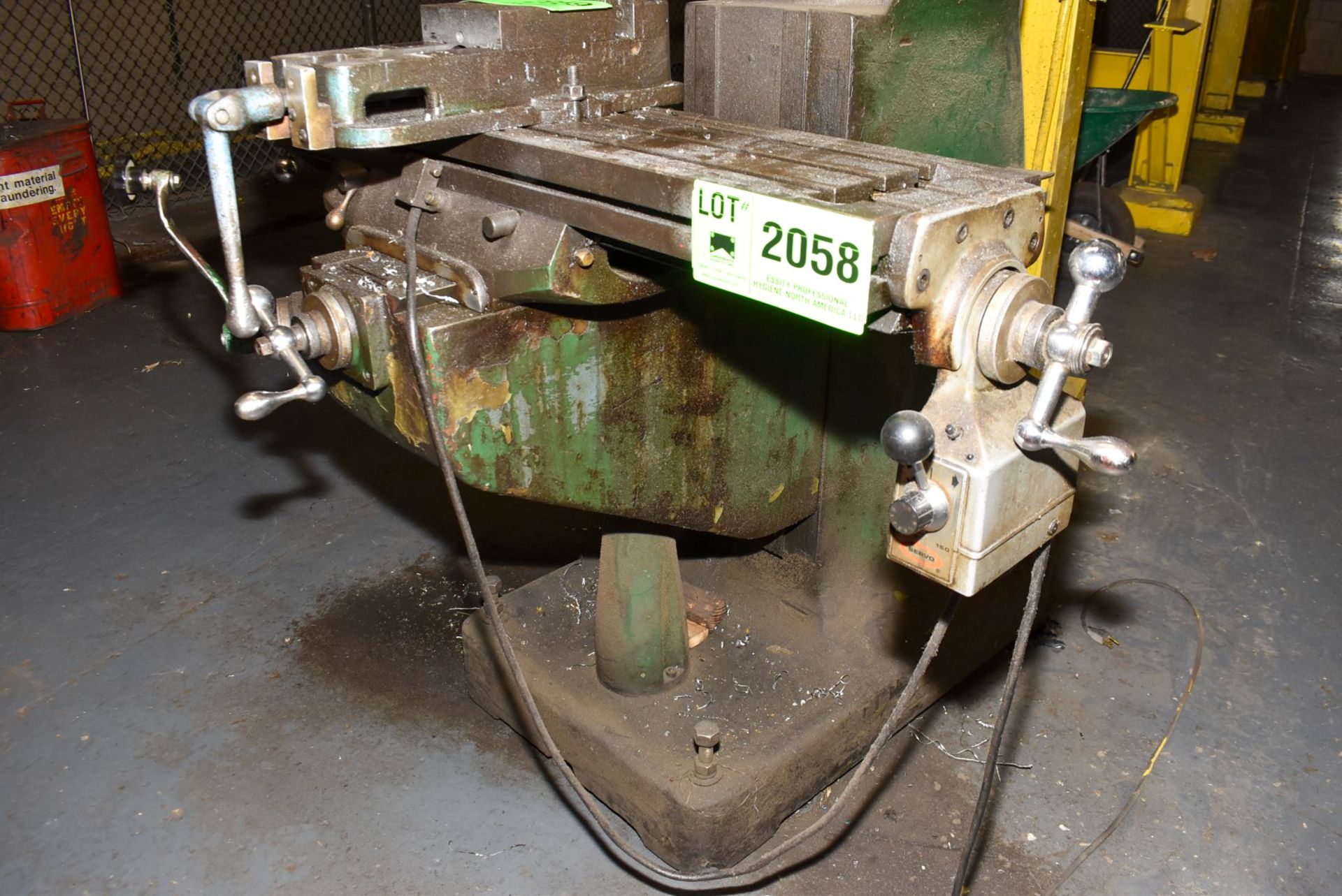 DEKAMILL JS-2V VERTICAL TURRET MILLING MACHINE WITH 9" X 49" TABLE, SPEEDS TO 2720 RPM, R8 SPINDLE - Image 4 of 6