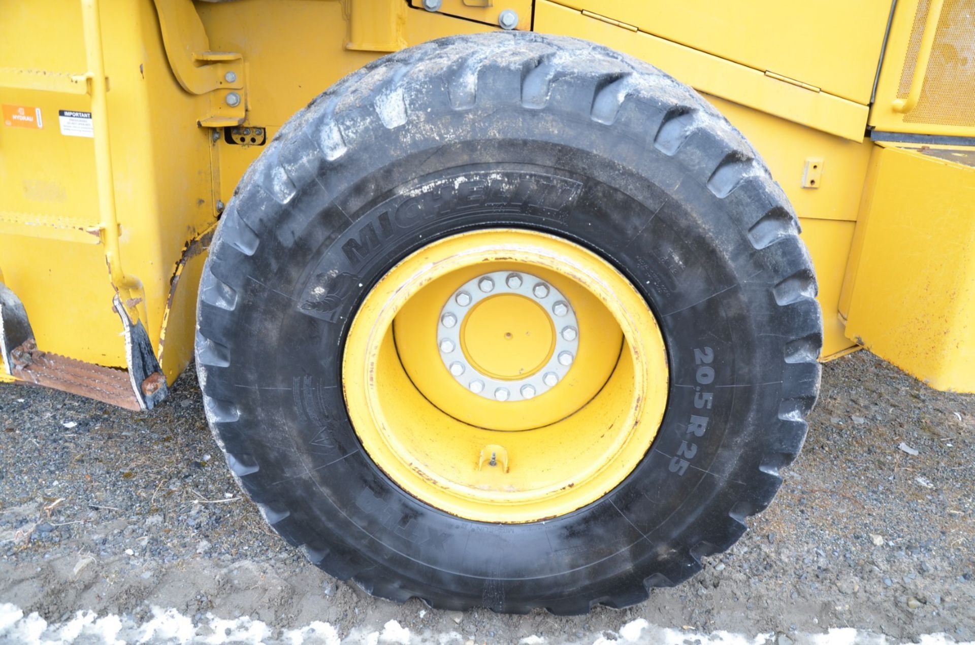 JOHN DEERE (2017) 624K II HIGH LIFT ARTICULATING FRONT END WHEEL LOADER WITH DIGITAL LOAD SCALE, - Image 10 of 22