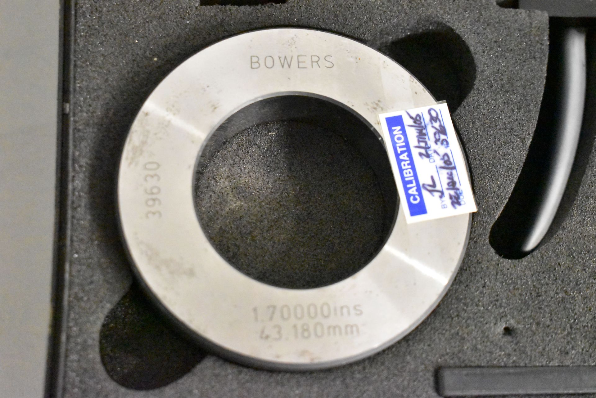FOWLERS BS HOLEMATIC 1 3/8" TO 2" DIGITAL BORE GAUGE - Image 3 of 3