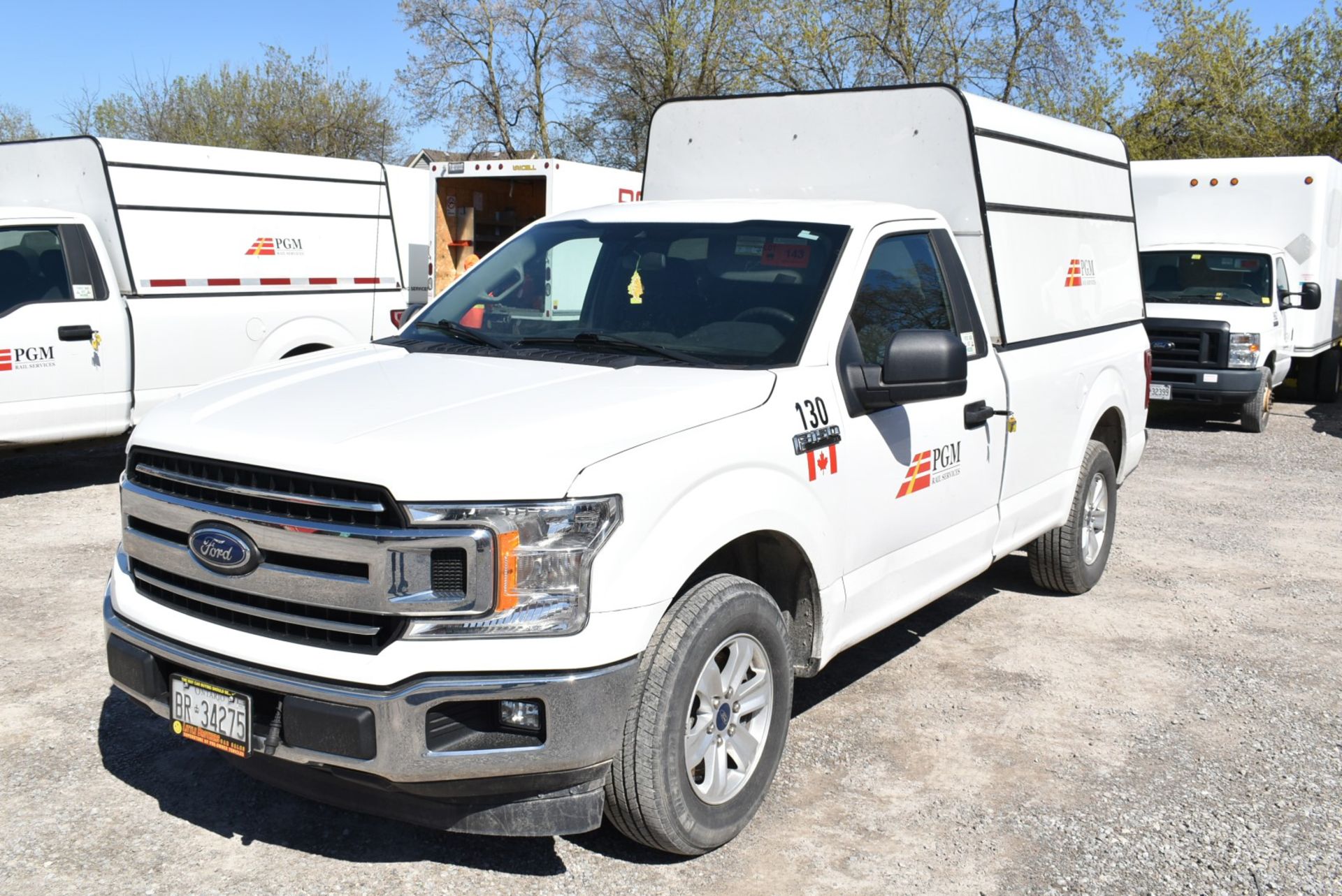 FORD (2019) F150 XL PICKUP TRUCK WITH 5.0L 8 CYL. GAS ENGINE, AUTO. TRANSMISSION, RWD, BED CAP, 97,