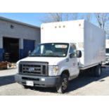 FORD (2018) E450 SUPER DUTY CUBE VAN WITH 6.8L 10 CYL. GAS ENGINE, AUTO. TRANSMISSION, 131,816 KM (