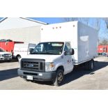 FORD (2018) E450 SUPER DUTY CUBE VAN WITH 6.8L 10 CYL. GAS ENGINE, AUTO. TRANSMISSION, 89,235 KM (