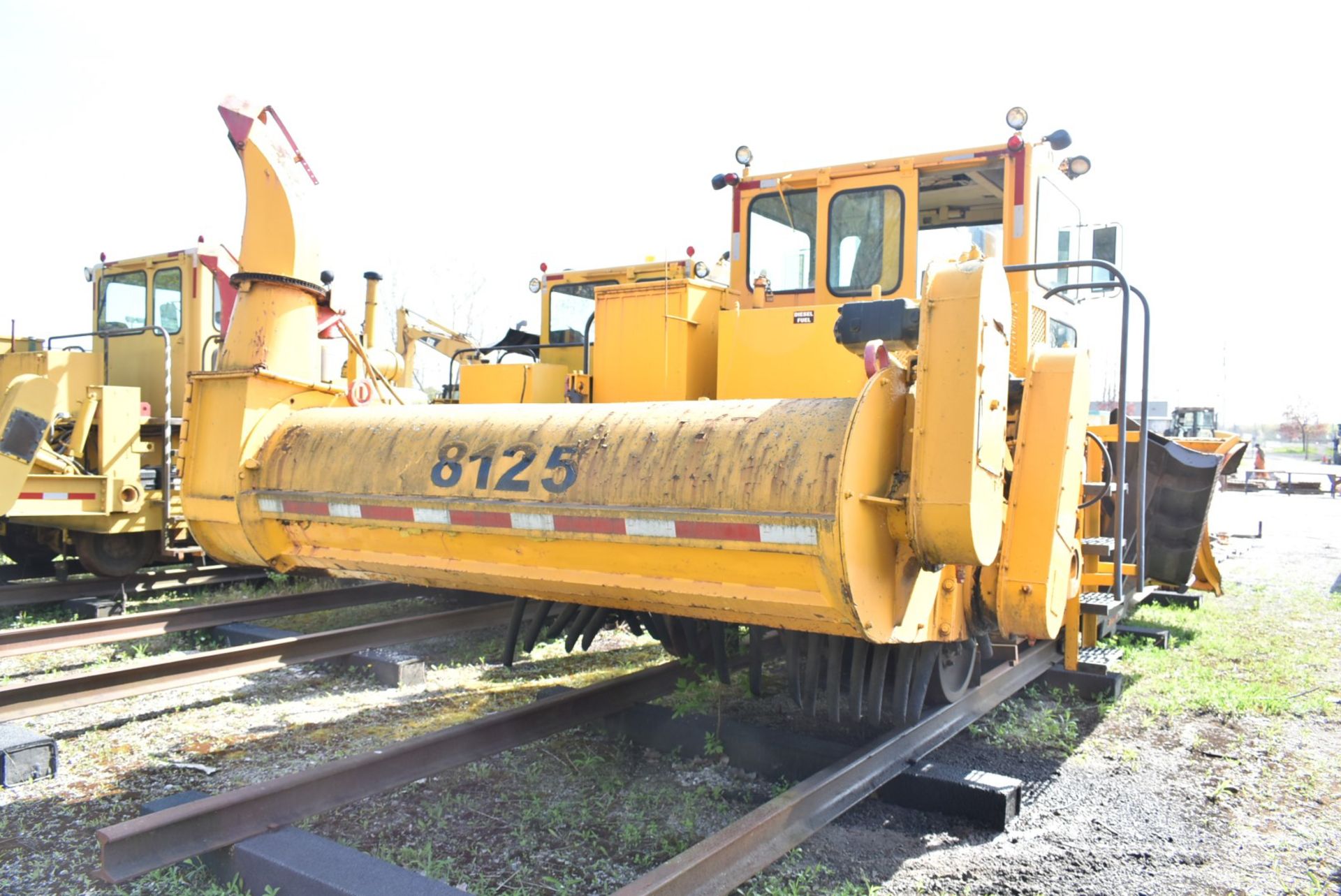 BERT PYKE BALLAST REGULATOR WITH DETROIT DIESEL ENGINE, WINTER KIT INCLUDING PLOW & SNOW BLOWER, 4, - Image 3 of 12