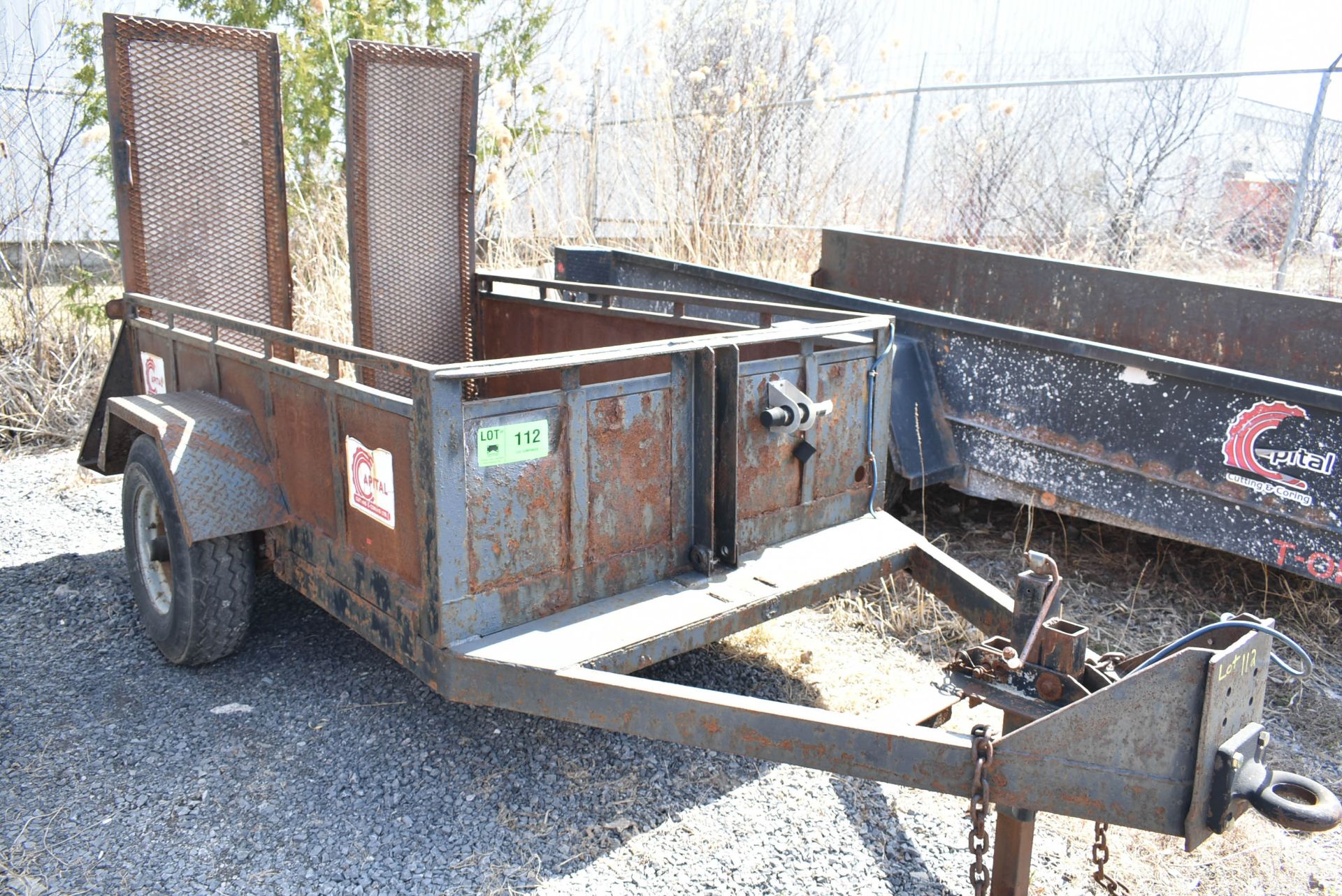 MFG UNKNOWN (2008) 8' SINGLE AXLE UTILITY TRAILER WITH RAMPS, VIN: 293052588 - Image 4 of 6