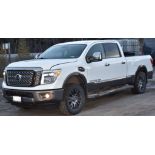 NISSAN (2018) TITAN XD CREW CAB PICK UP TRUCK WITH 5.6 LITER V8 GASOLINE ENGINE, AUTO, 4X4, HEATED