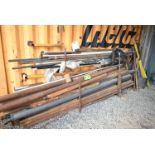 LOT/ CONTENTS OF RACK CONSISTING OF STEEL PIPE