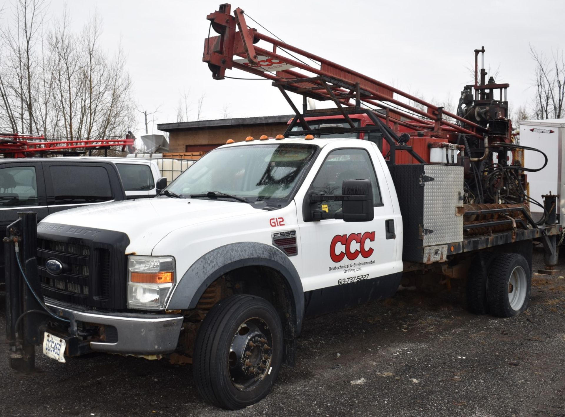 FORD (2007) F-550 SUPER DUTY MOBILE DRILL RIG WITH V8 POWER STROKE ENGINE, 258,966 KM (RECORDED ON - Image 6 of 18