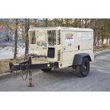 INGERSOLL-RAND XP 375 TOW-BEHIND DIESEL POWERED AIR COMPRESSOR WITH INGERSOLL-RAND 4045HF275I DIESEL