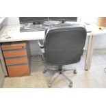 LOT/ BALANCE OF ROOM CONSISTING OF DESKS, CUBICLES, FILING CABINETS & OFFICE CHAIRS (COMPUTERS &