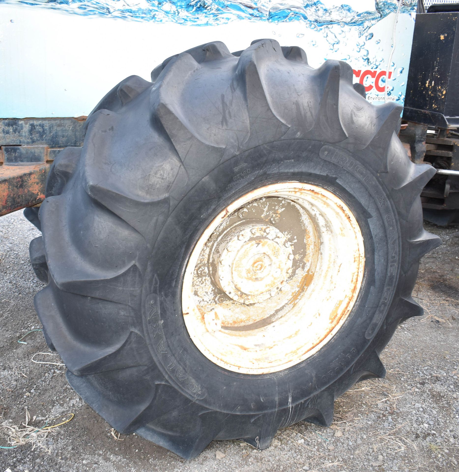 MFG UNKNOWN ATV RUBBER TIRE MOUNTED WATER CARRIER, VIN: N/A - Image 9 of 13