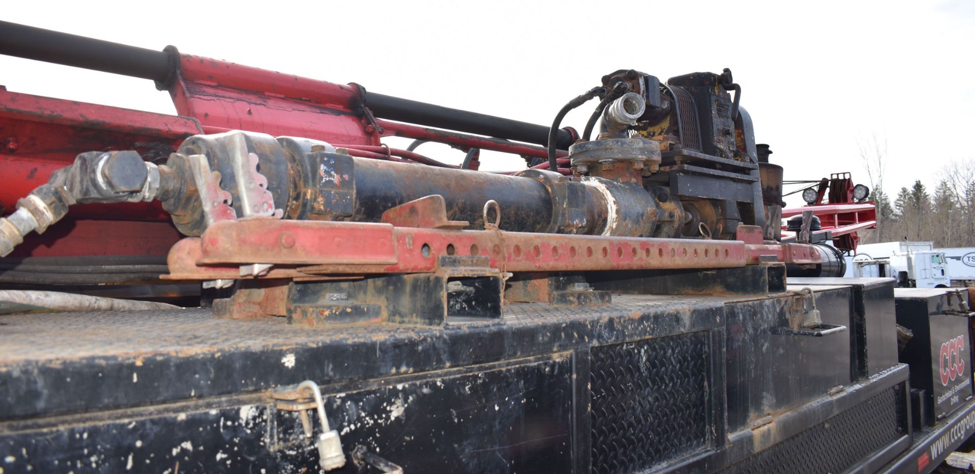 CENTRAL MINE EQUIPMENT MODEL CME 850 TRACK CARRIER MOUNTED DRILL RIG WITH OPEN OPERATOR STATION, - Image 13 of 15