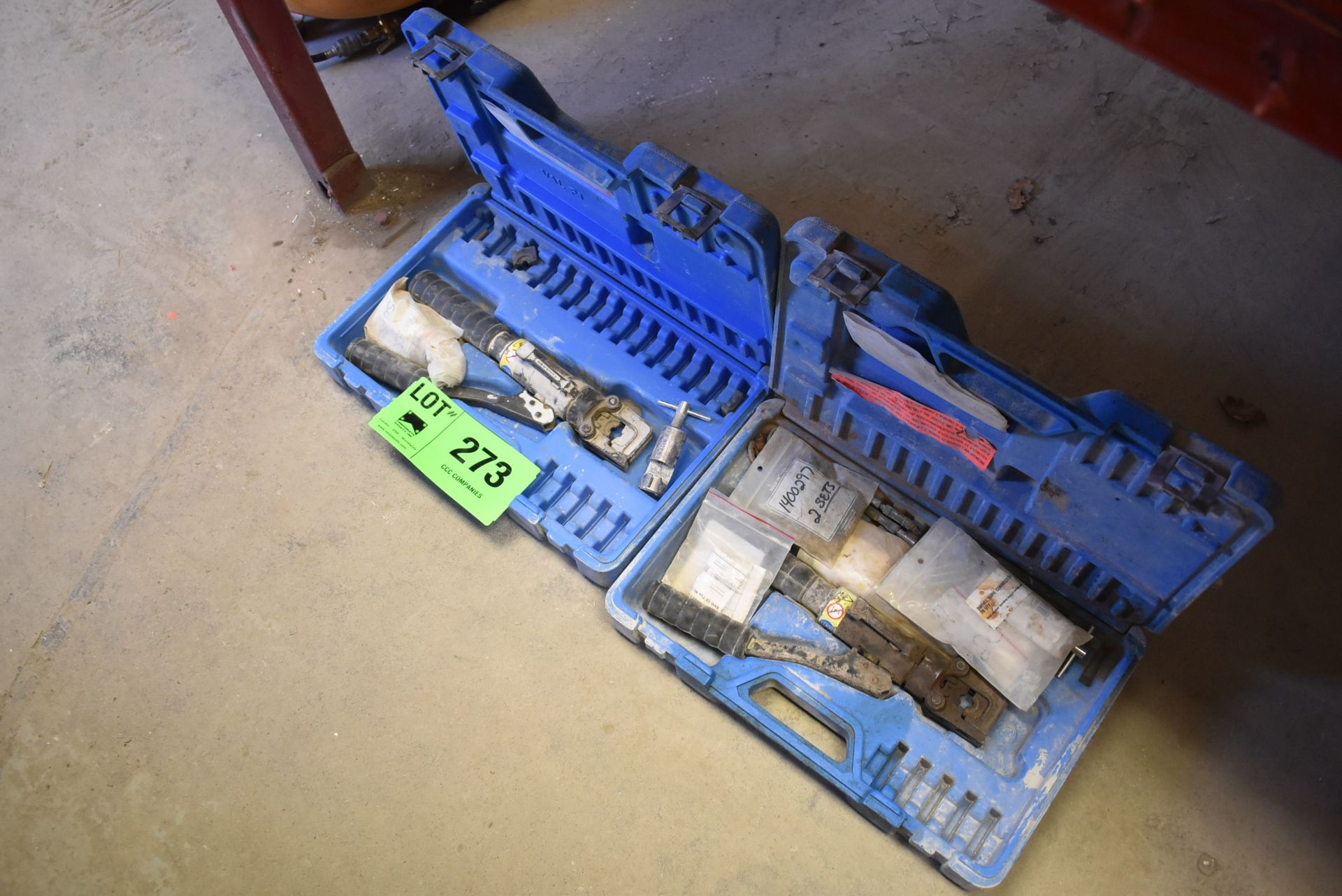 LOT/ (2) HYDRAULIC HOSE CRIMPERS