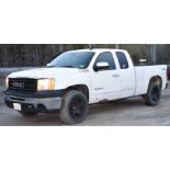 GMC (2010) SIERRA SLE EXTENDED CAB PICK UP TRUCK WITH 5.3 LITER V8 GASOLINE ENGINE, AUTO, 4X4, 282,