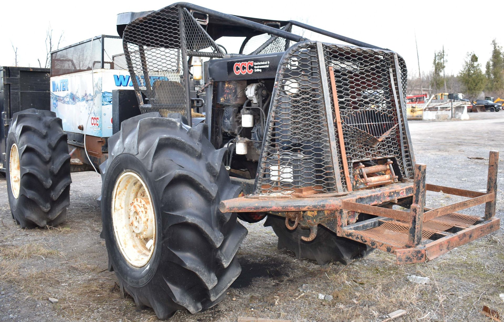 MFG UNKNOWN ATV RUBBER TIRE MOUNTED WATER CARRIER, VIN: N/A - Image 3 of 13