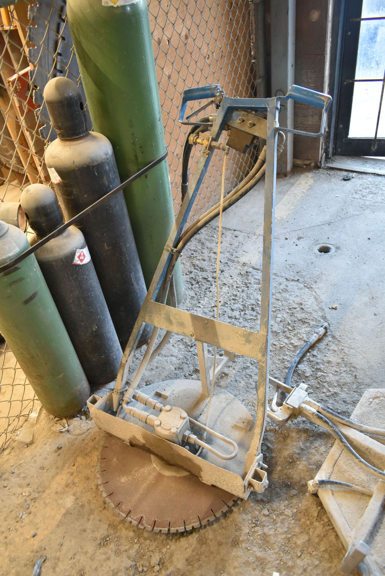 LOT/ (2) HYDRAULIC CONCRETE SAWS - Bild 3 aus 3