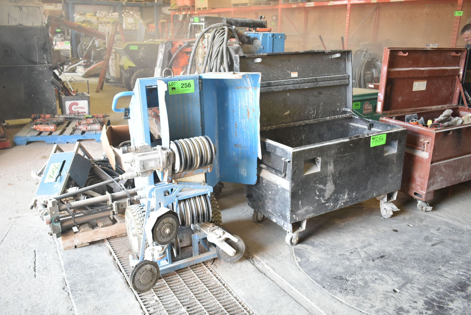 LOT/ DIAMOND PRODUCTS (2013) HYDROSTRESS SB WIRE SAW WITH DIAMOND BEADED WIRE, JOB BOX & 25 HP