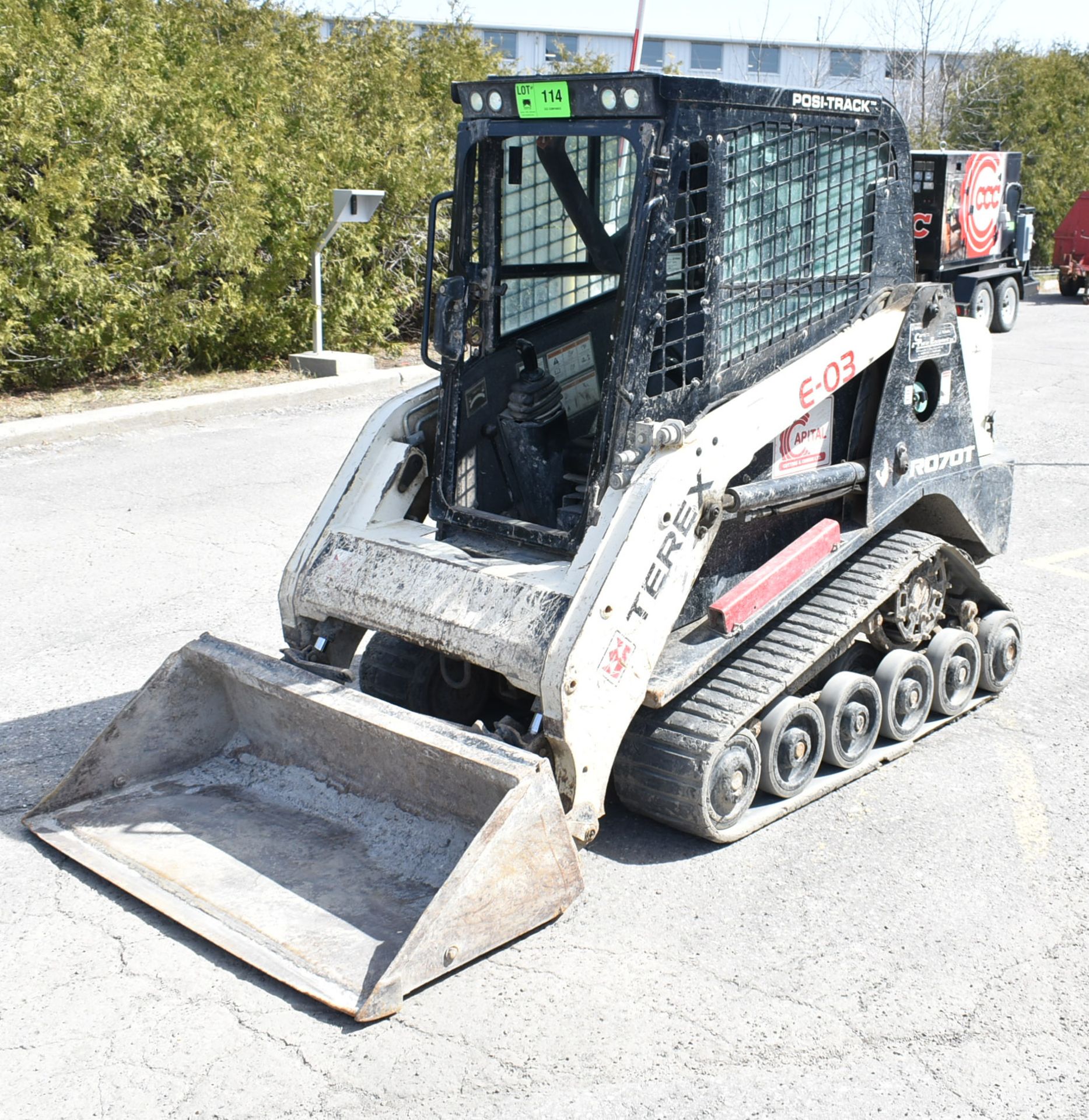 TEREX R070T COMPACT SKID STEER WITH THIRD VALVE, 1,143 HOURS (RECORDED ON METER AT TIME OF LISTING),