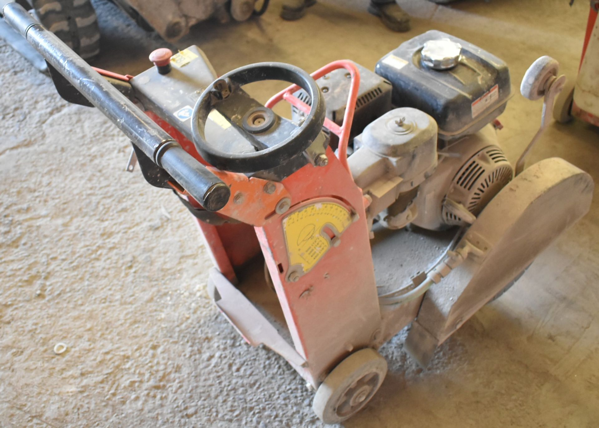 HUSQVARNA (2013) FS400LV 17" GAS POWERED WALK BEHIND CONCRETE SAW WITH SPEEDS TO 3,000 RPM, 11 HP - Bild 3 aus 5