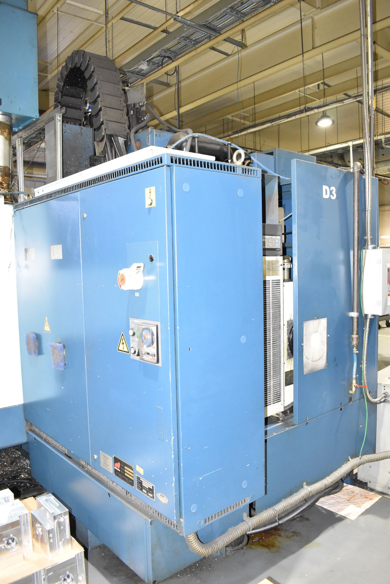 MATSUURA (2000) RA-4G TWIN-PALLET HIGH-SPEED CNC VERTICAL MACHINING CENTER WITH YASNAC CNC - Image 8 of 12