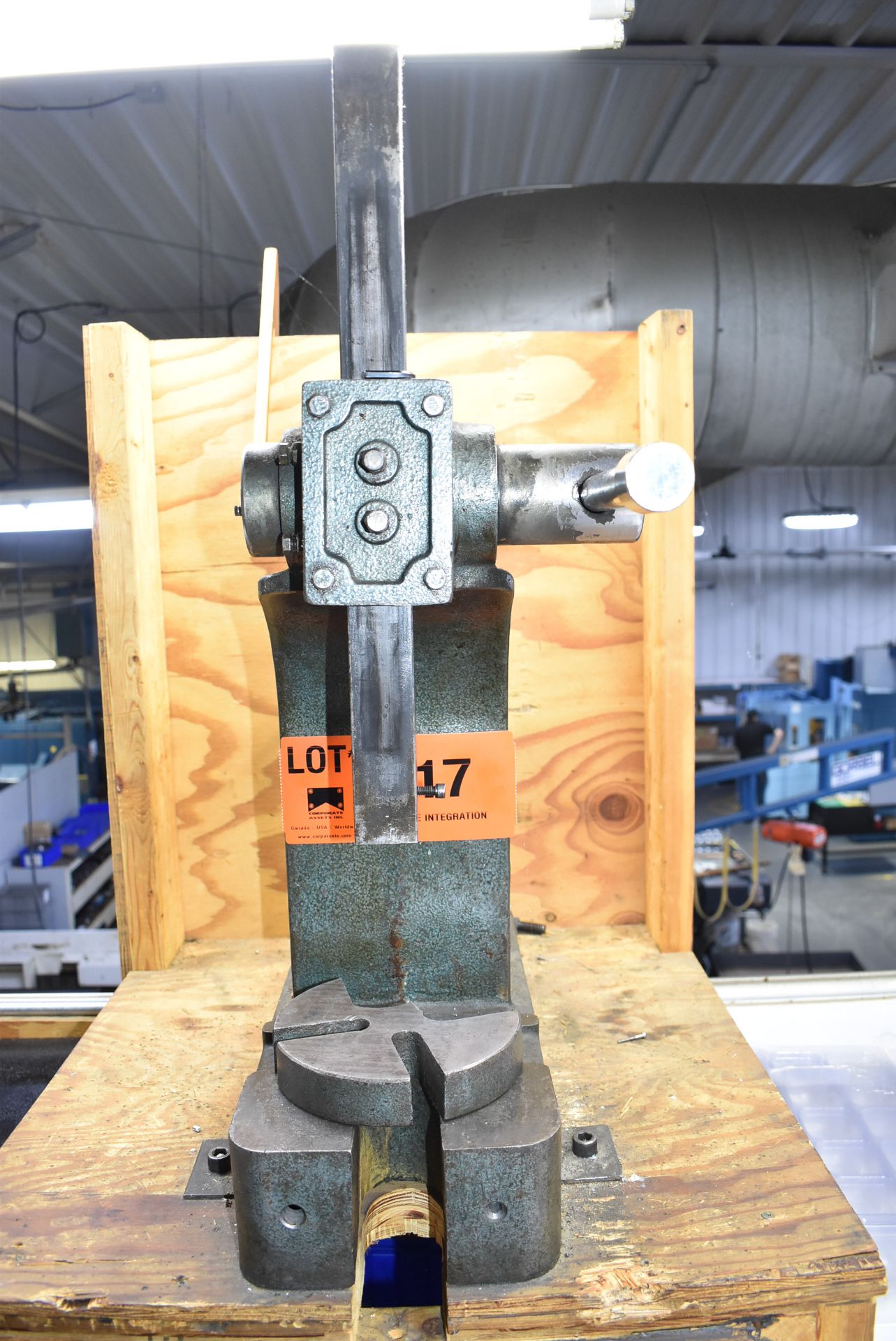 LIANG YU TOOL ARBOR PRESS WITH 8" THROAT, S/N N/A - Image 2 of 5