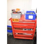 LOT/ ROLLING TOOLBOX WITH HAND TOOLS