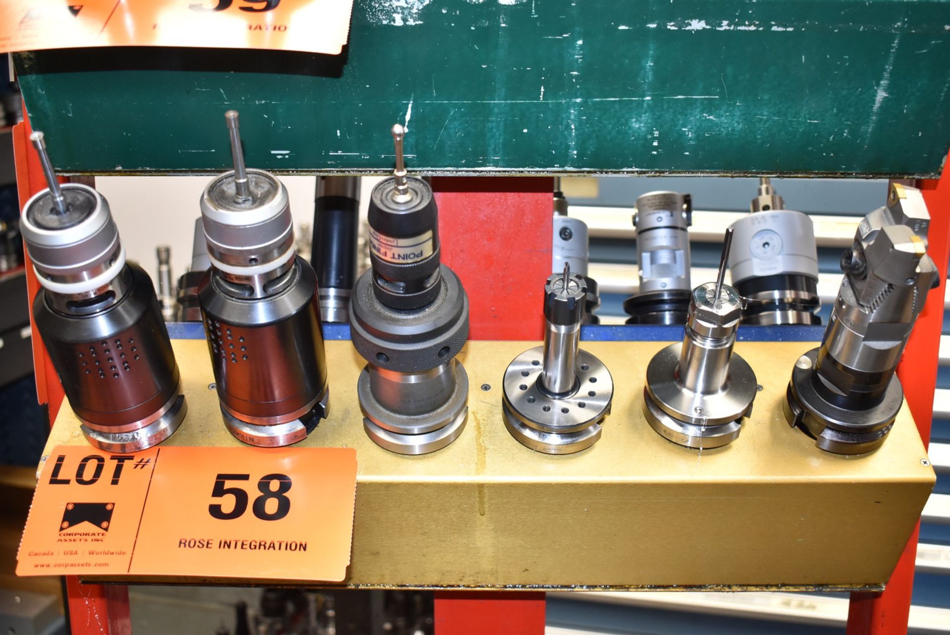 LOT/ (6) BT 40 TOOL HOLDERS