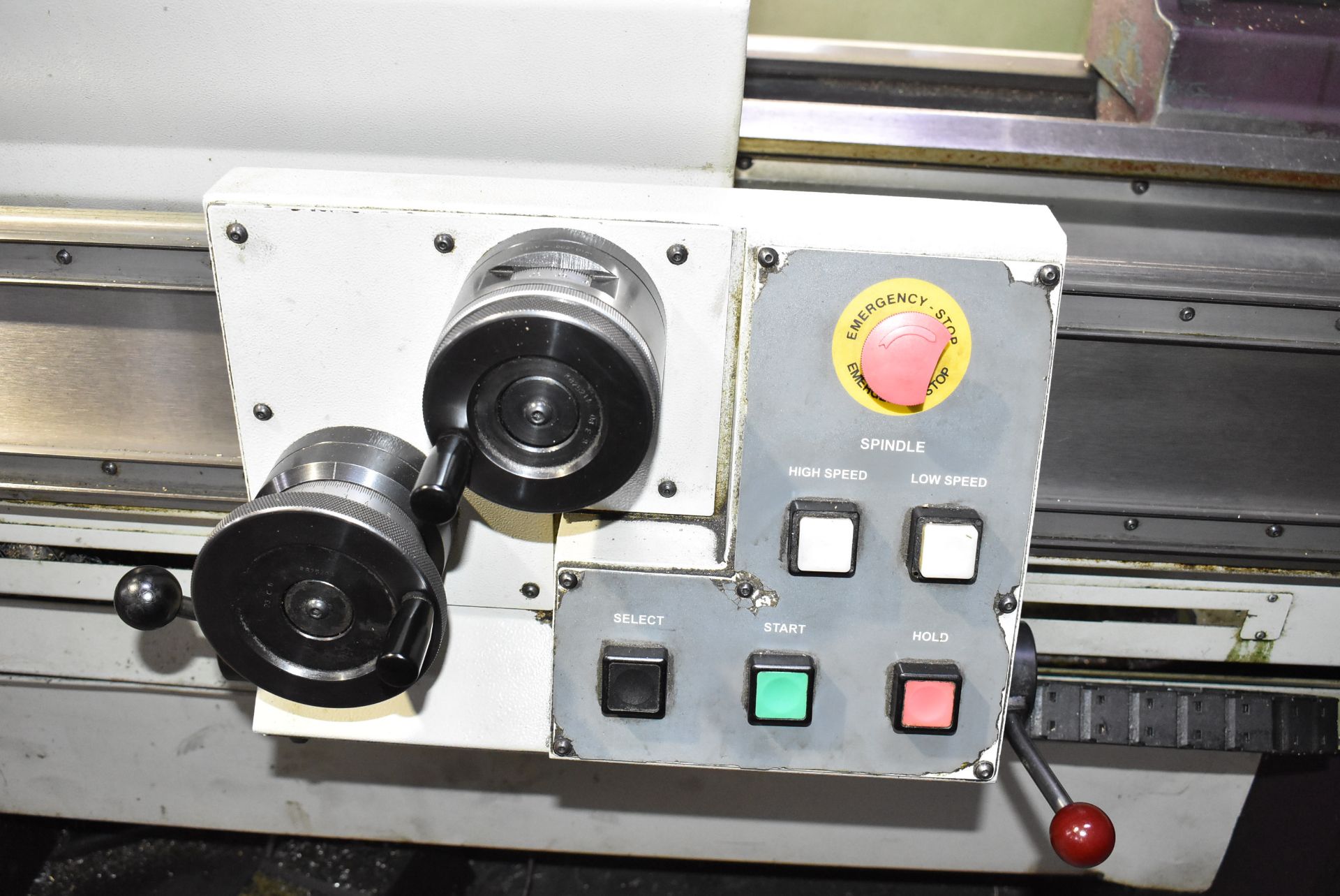 BRIDGEPORT EZ-PATH SD CNC LATHE WITH 40" DISTANCE BETWEEN CENTERS, 17" SWING OVER BED, 8" SWING OVER - Image 9 of 11
