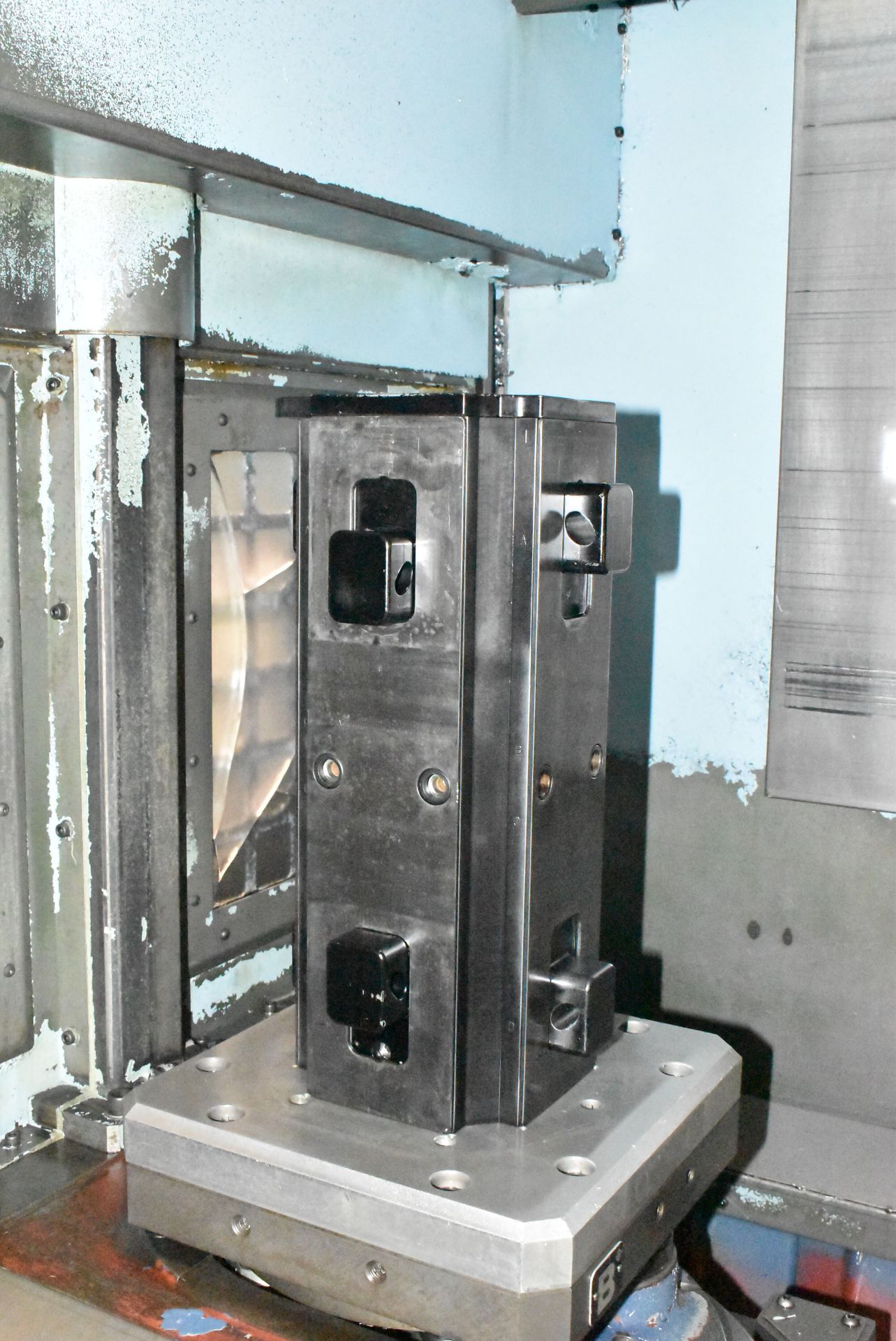 MATSUURA (2000) ES 450 H2 TWIN-PALLET HIGH-SPEED CNC HORIZONTAL MACHINING CENTER WITH FANUC SERIES - Image 3 of 13