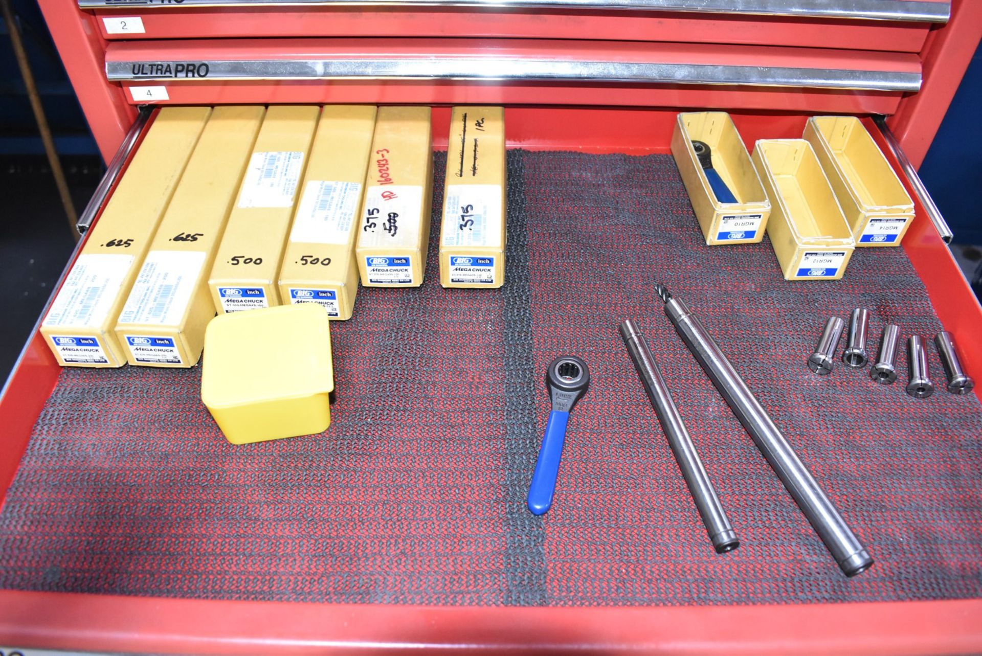 LOT/ GRAY TOOLS ROLLING TOOLBOX WITH CUTTING TOOLS, HAND TOOLS, CARBIDE INSERTS, BORING BARS, TOOL - Image 6 of 13